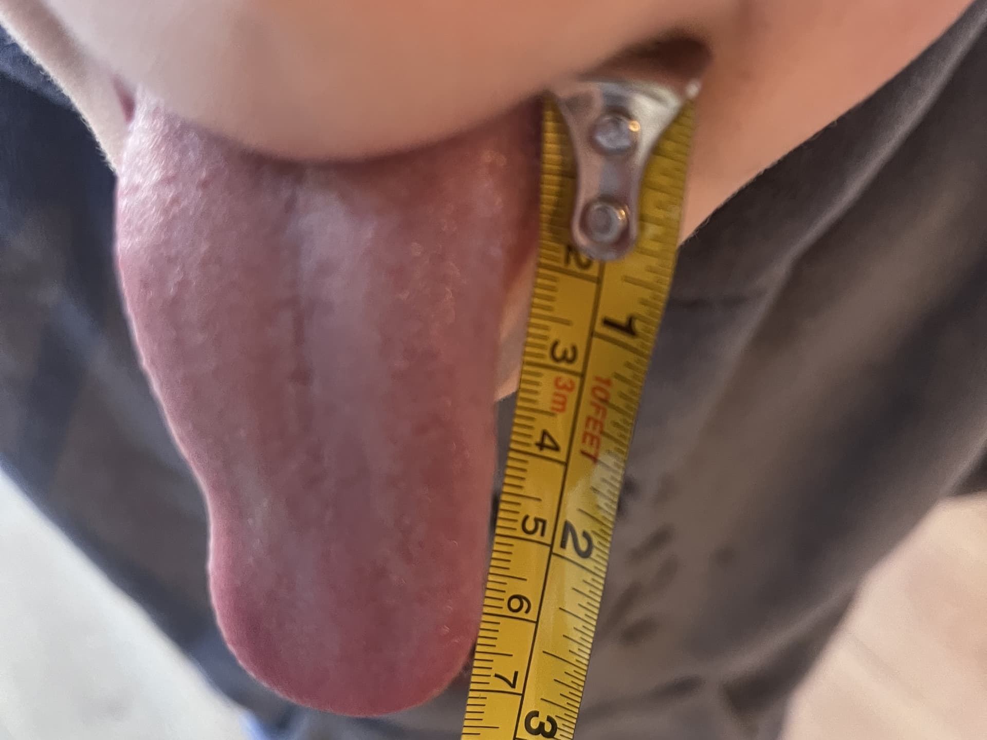 Longest Tongue in MALE - 10-12 YEARS OLD - Sheffield, England (GB)